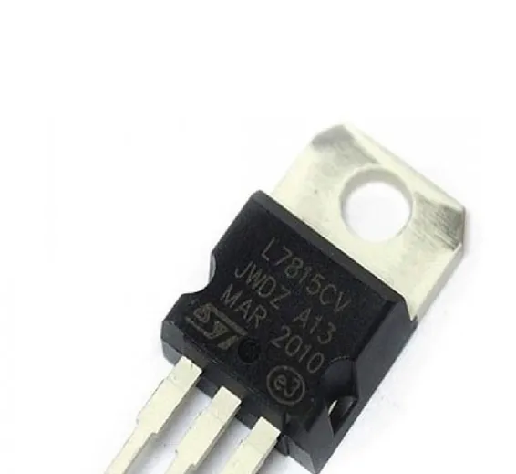 LM7815 voltage regulator