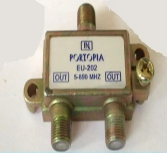 2 way coaxial TV cable splitter 5-890MHz in Pakistan