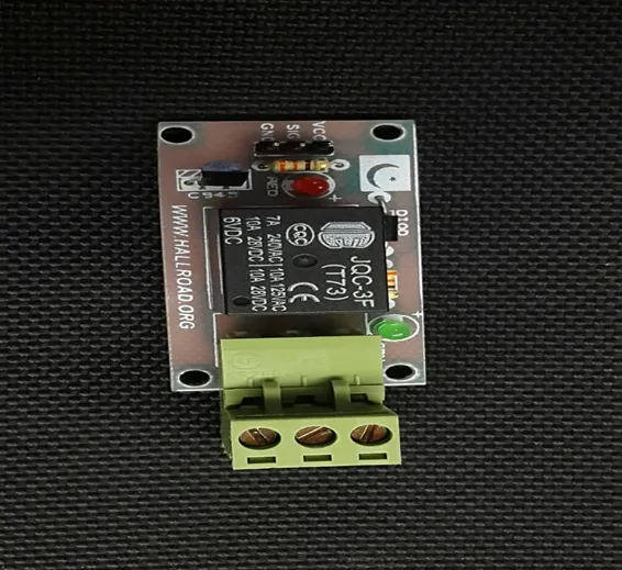 1 Channel Relay Module For Arduino Raspberry pi , Nodemcu Relay Module Esp8266 Relay Module in Pakistan