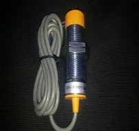 Capacitive Proximity Sensor E2K X18MY1 Capacitive Proximity Sensor E2K X18MY1