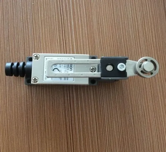 D4V-8108SZ limit switch OMRON In Pakistan D4V-8108SZ limit switch OMRON In Pakistan