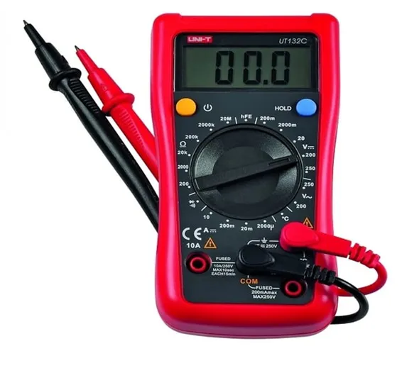 UNI T UT132C Palm Size Digital Multimeter