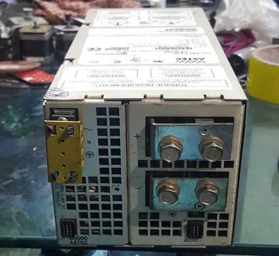 ASTEC 24V 37.5A American Power Supply (VS1-C5-04-519-CE) ASTEC 24V 37.5A American Power Supply (VS1-C5-04-519-CE)